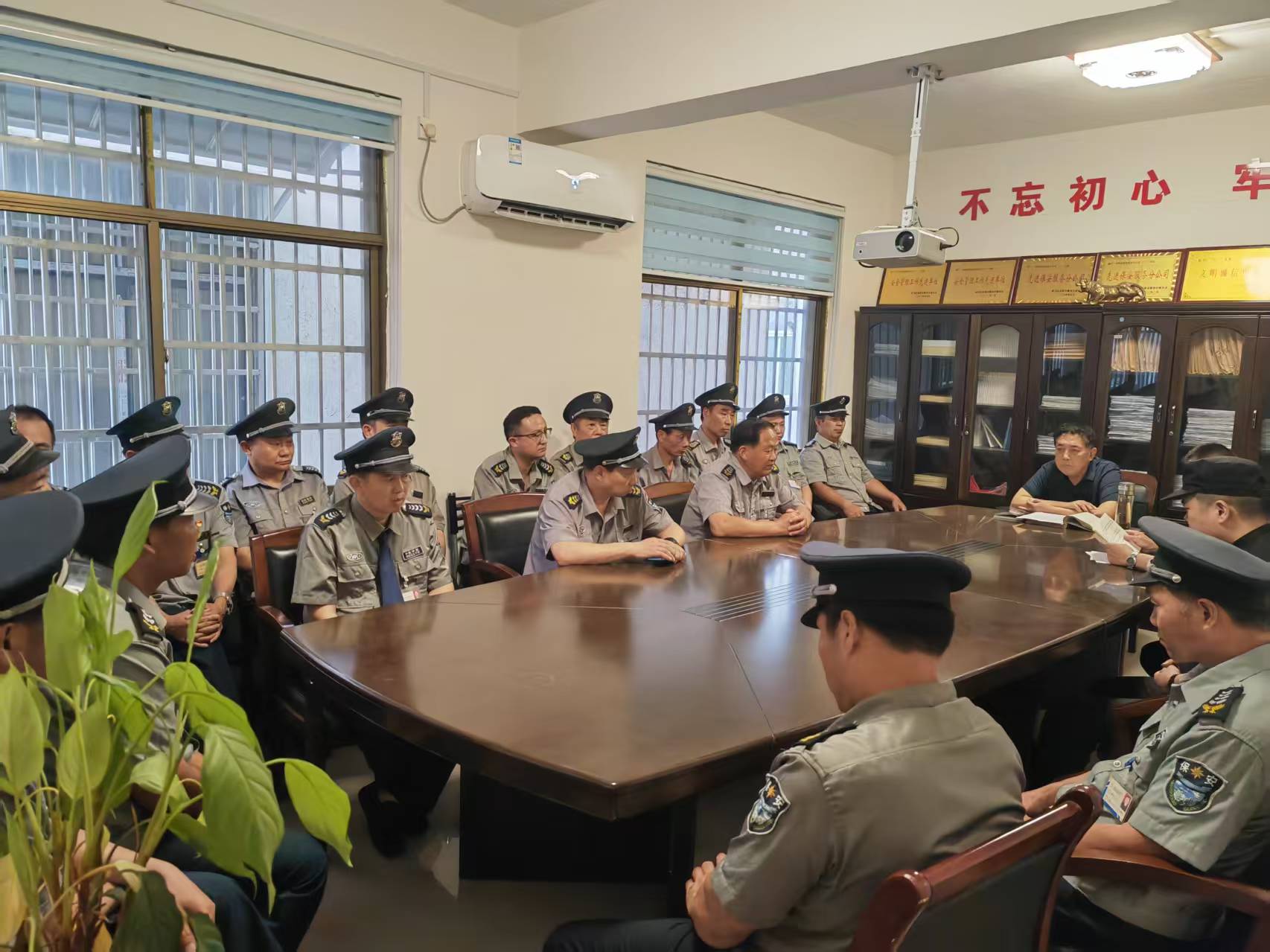 1762822953192604.jpg 1762822953192604.jpg