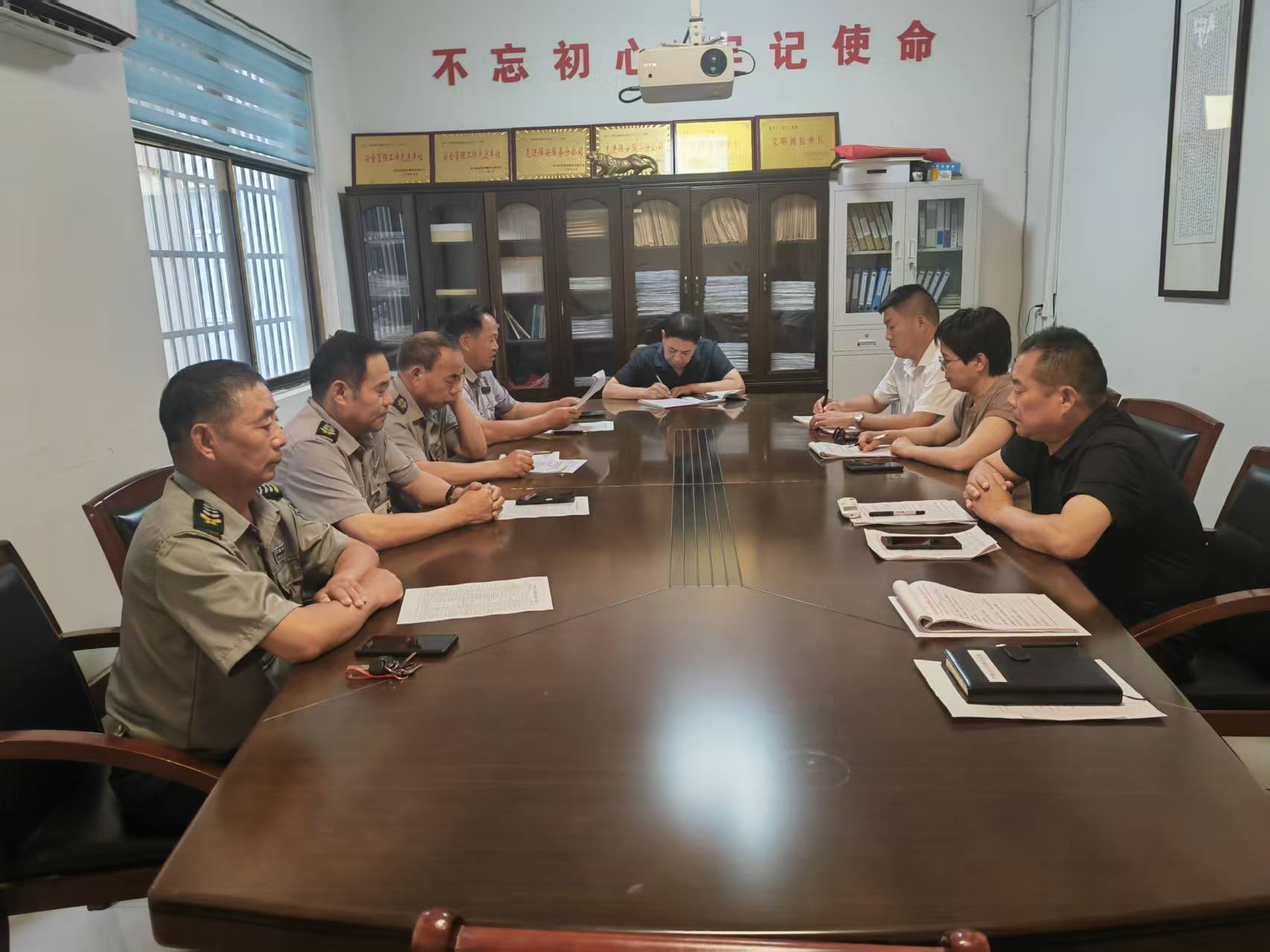 1762825457769678.jpg 1762825457769678.jpg